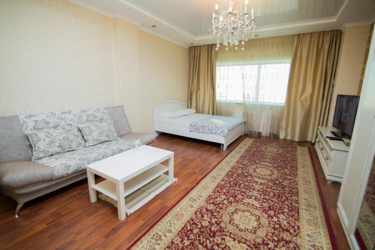 Apartment Severnoe 89 Astana Bagian luar foto
